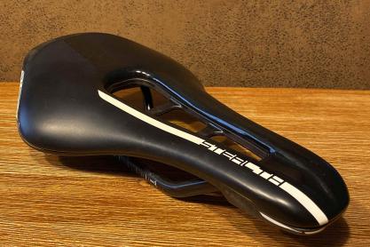 PRO Bike Gear Stealth Carbon AF Sattel zu verkaufen