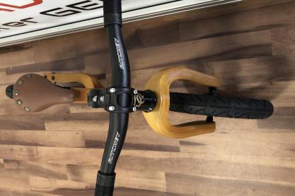 Early Rider Bonsai zu verkaufen