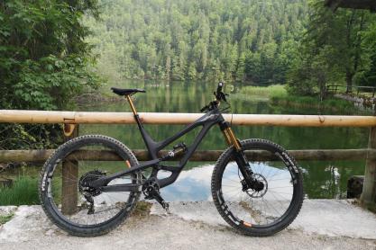YT Capra Pro Race 2019 / zu verkaufen