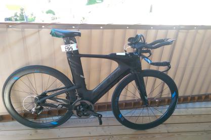 Felt IA1 SRAM red zu verkaufen