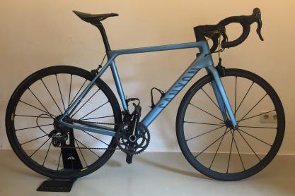 Canyon Ultimate CF SLX  zu verkaufen