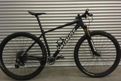 Specialized Epic HT AXS 8.5kg zu verkaufen