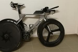 Canyon Speedmax CF 9.0 Di2 zu verkaufen