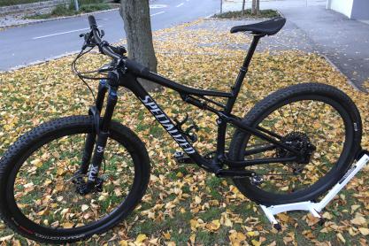 Specialized Epic Expert Carbon Evo zu verkaufen
