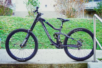 Haibike Downhill Bike in Medium zu verkaufen