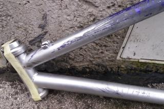Genesis Rahmen 43cm Stahl zu verkaufen