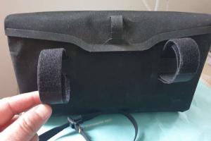 Apidura Lenkertasche 2,5 Liter zu verkaufen
