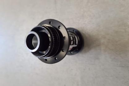 DT Swiss 180 Nabe Ceramic Vorne 15x100 zu verkaufen