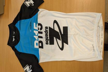 Owayo Radtrikot zu verkaufen