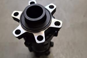 Sixpack Racing Straighpull Nabe Vorne zu verkaufen