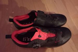 Fizik Modell Terra X5 MTB zu verkaufen
