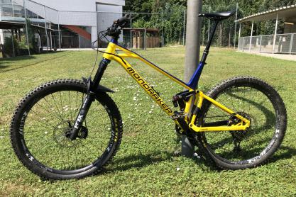 Mondraker Foxy R zu verkaufen