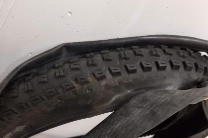 Specialized Mantel und Schläuche zu verkaufen