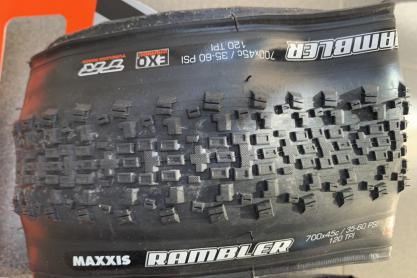 Maxxis Rambler Exo Tr 700x45C zu verkaufen