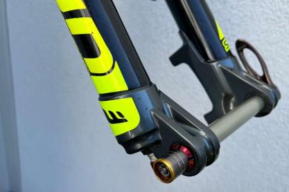 Suntour Federgabel SR Suntour Axon zu verkaufen
