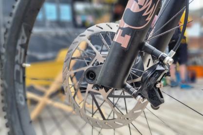 Santa Cruz Megatower 1 CC X01 Coil Storm zu verkaufen