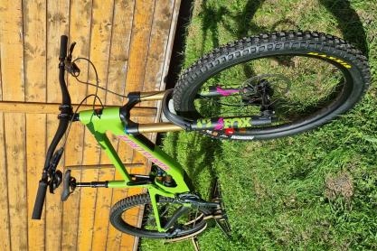 Santa Cruz Nomad 5 CC X01 AXS RSV Adder zu verkaufen
