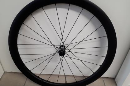 Individual Gravel/Endurance Carbon LRS zu verkaufen