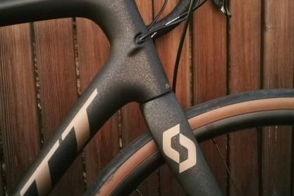 Scott Addict Disc Ultegra 2021;  zu verkaufen