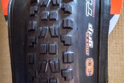 Maxxis Minion DHF 27.5 * 2.50 zu verkaufen