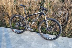 Scott Scale 700 Premium zu verkaufen