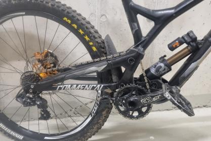 Commencal Supreme dh v4.2 custom zu verkaufen
