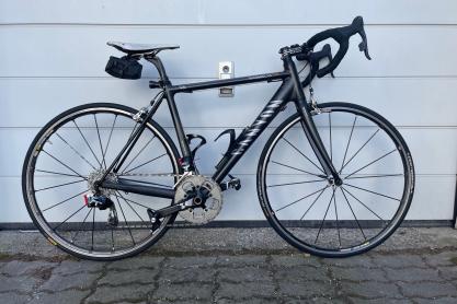 Canyon Ultimate CF SLX zu verkaufen