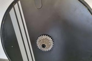  Laufradsatz mit Scheibe zu verkaufen