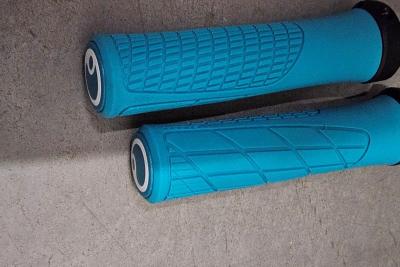 Ergon GA30 Griffe MTB Trekking Neu zu verkaufen