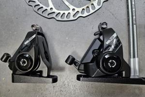  Road/CX Flatmount Disc zu verkaufen