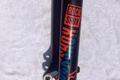 Rock Shox Yari RC Debon Air zu verkaufen