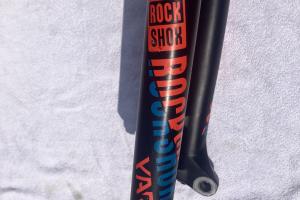Rock Shox Yari RC Debon Air zu verkaufen