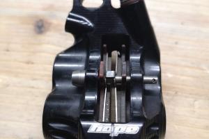 Hope RX-4 Post-Mount zu verkaufen
