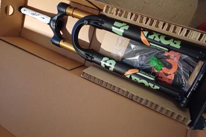 FOX 34er Stepcast 120mm Factory zu verkaufen