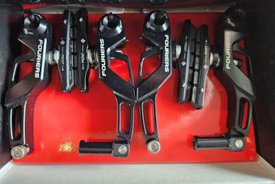  BR-DX002-001 V-Brakes CNC 300 zu verkaufen