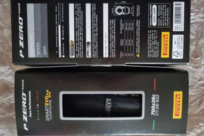 Pirelli P ZERO Race (2 Stück)  zu verkaufen