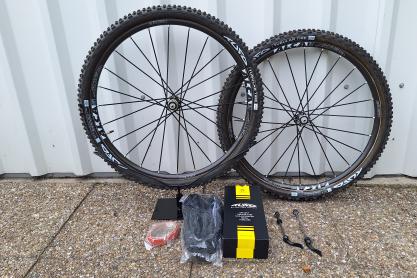 Tufo MTB Schlauchreifen Laufradsatz zu verkaufen