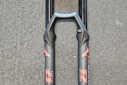Marzocchi Bomber Z1 Federgabel 27,5 36mm zu verkaufen