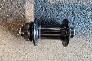 Rose Vorderradnabe CL-71Q zu verkaufen