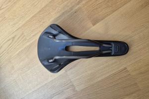 Fizik Vento Antares R3 Kium Rail zu verkaufen