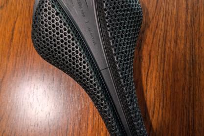Fizik Versus evo Adaptive 139mm zu verkaufen