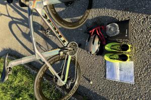 Trek MADONE Projekt One Prismatic zu verkaufen