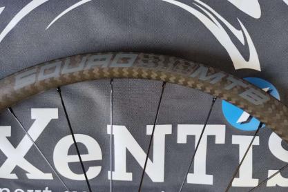 XeNTiS Squad 3.0 Carbon Boost  zu verkaufen