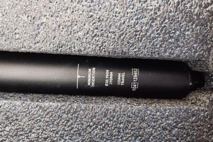 Rock Shox Reverb Axs 30.9x390 125mm zu verkaufen