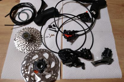 Shimano 105 Gruppe 12-fach Disc  zu verkaufen