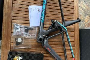 Mondraker F-Podium RR Frameset XL zu verkaufen