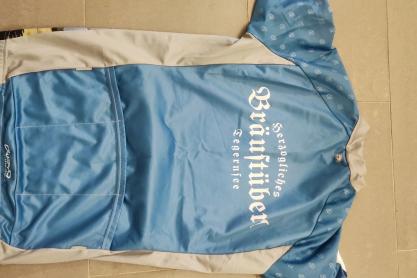  Hose/Trikot zu verkaufen