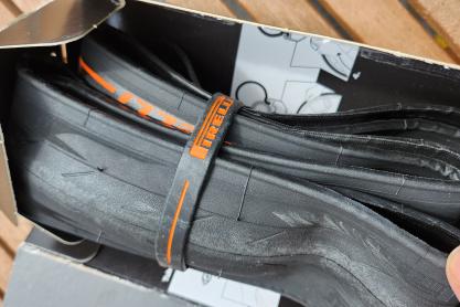 Pirelli Reifen Rennrad zu verkaufen