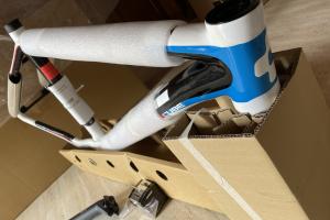Cube Neuer Elite SCR Carbon Rahmen zu verkaufen