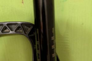 Rock Shox YARI 29" mit MST Tuning zu verkaufen